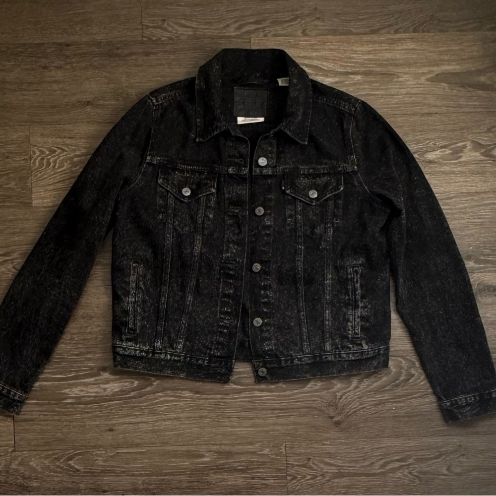 Levi’s Black Denim Jacket